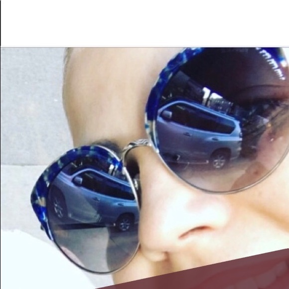 NIB Balmain BL2509 Blue Tortoise CatEye Sunglasses - Picture 10 of 10